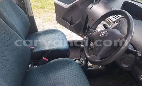 Buy Used Toyota Vitz White Car in Kalabo in Western Buy Used Toyota Vitz White Car in Kalabo in Western
