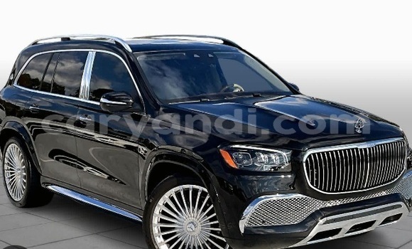 Nunua Mpya Mercedes‒Benz Maybach G 650 Landaulet Nyeusi Gari ndani ya Chama nchini Kusini