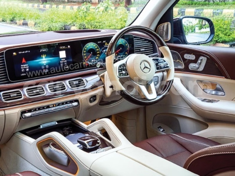 Big with watermark mercedes benz maybach g 650 landaulet southern choma 30834