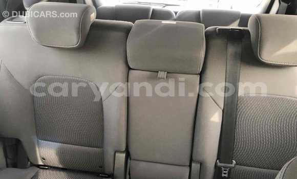 Nunua Imported Hyundai Santa Fe Nyeusi Gari ndani ya Import - Dubai nchini Zambia Nunua Imported Hyundai Santa Fe Nyeusi Gari ndani ya Import - Dubai nchini Zambia