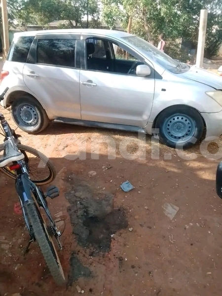 Big with watermark toyota ist southern choma 30840