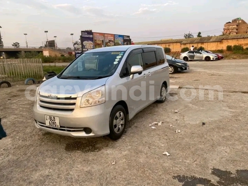 Big with watermark toyota noah zambia lusaka 30858