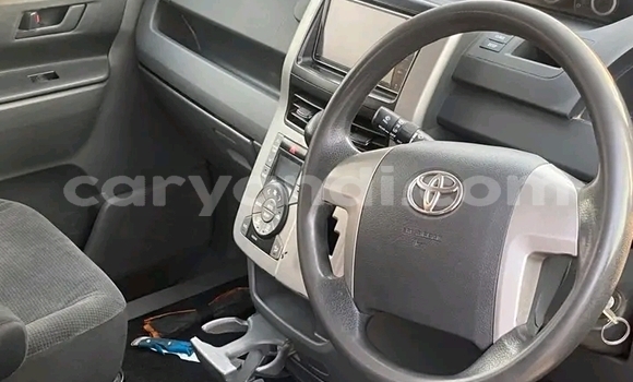 Buy Used Toyota Noah Silver Car in Lusaka in Zambia Buy Used Toyota Noah Silver Car in Lusaka in Zambia