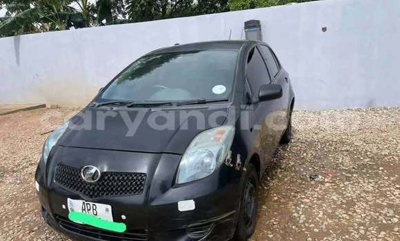 Acheter Occasion Voiture Toyota Vitz Noir à Lusaka, Zambie Acheter Occasion Voiture Toyota Vitz Noir à Lusaka, Zambie