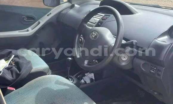 Acheter Occasion Voiture Toyota Vitz Noir à Lusaka, Zambie Acheter Occasion Voiture Toyota Vitz Noir à Lusaka, Zambie