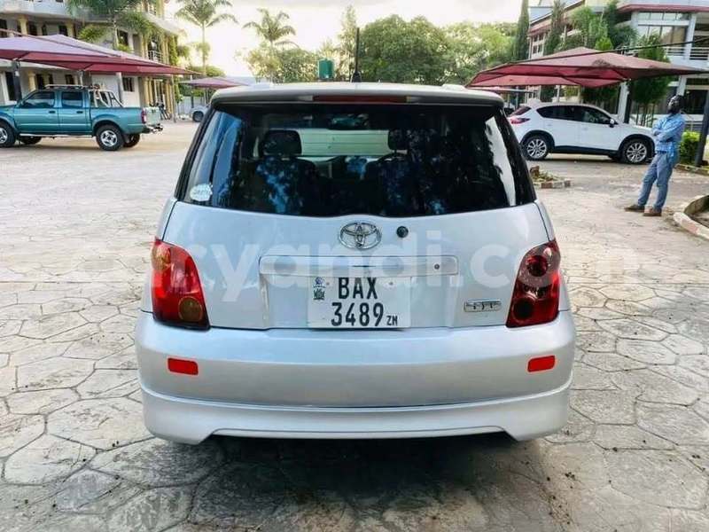 Big with watermark toyota ist zambia lusaka 30863