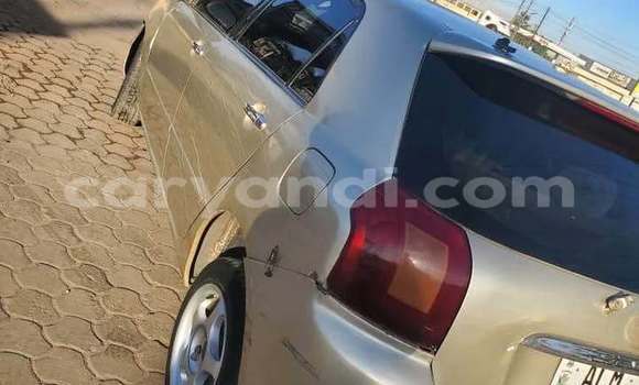 Acheter Occasion Voiture Toyota Runx Autre à Lusaka, Zambie Acheter Occasion Voiture Toyota Runx Autre à Lusaka, Zambie