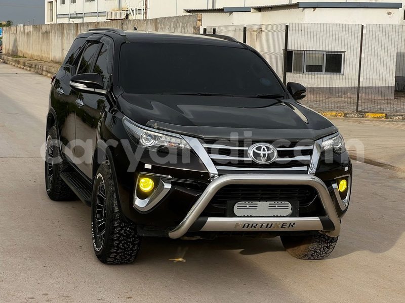 Big with watermark toyota fortuner zambia lusaka 30877