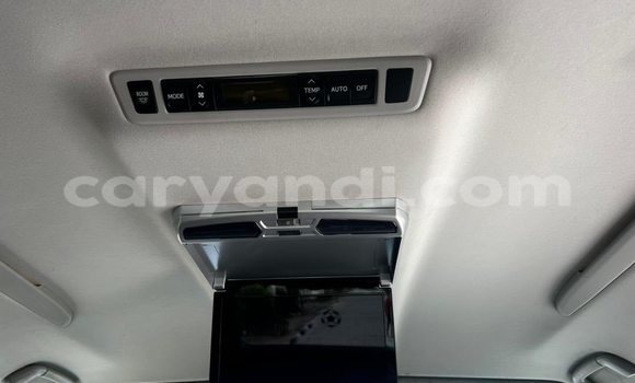 Acheter Occasion Voiture Toyota Vellfire Blanc à Lusaka, Zambie Acheter Occasion Voiture Toyota Vellfire Blanc à Lusaka, Zambie