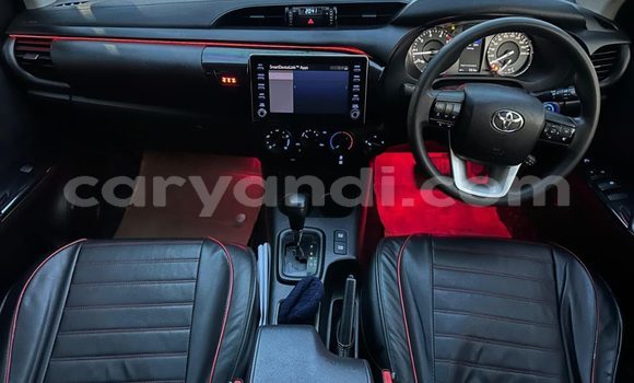 Acheter Occasion Voiture Toyota Hilux Blanc à Lusaka, Zambie Acheter Occasion Voiture Toyota Hilux Blanc à Lusaka, Zambie