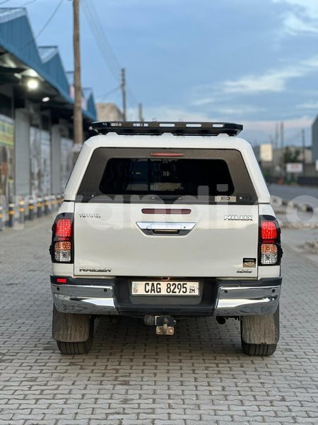 Big with watermark toyota hilux zambia lusaka 30880