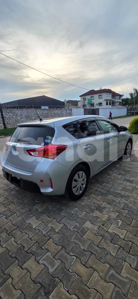 Big with watermark toyota auris zambia lusaka 30883
