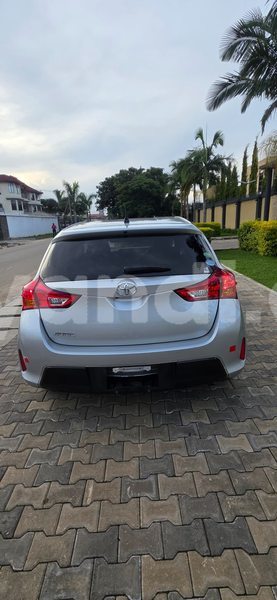 Big with watermark toyota auris zambia lusaka 30883