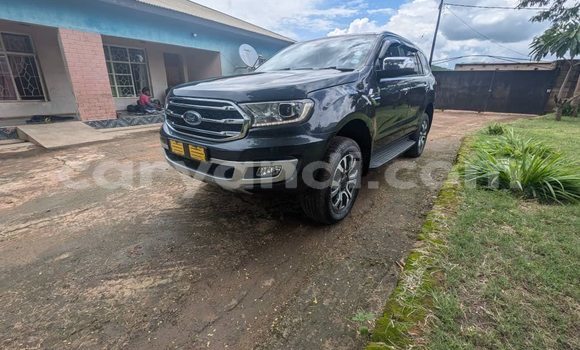 Acheter Occasion Voiture Ford Everest Noir à Lusaka, Zambie Acheter Occasion Voiture Ford Everest Noir à Lusaka, Zambie