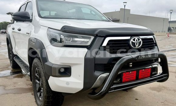 Acheter Occasion Voiture Toyota Hilux Blanc à Lusaka, Zambie Acheter Occasion Voiture Toyota Hilux Blanc à Lusaka, Zambie
