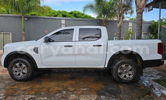 Acheter Occasion Voiture Ford Ranger Blanc à Lusaka, Zambie Acheter Occasion Voiture Ford Ranger Blanc à Lusaka, Zambie