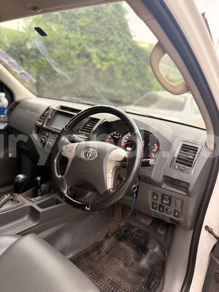 Big with watermark toyota hilux zambia lusaka 30890