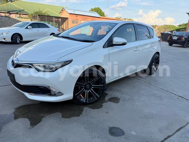 Big with watermark toyota auris zambia lusaka 30900
