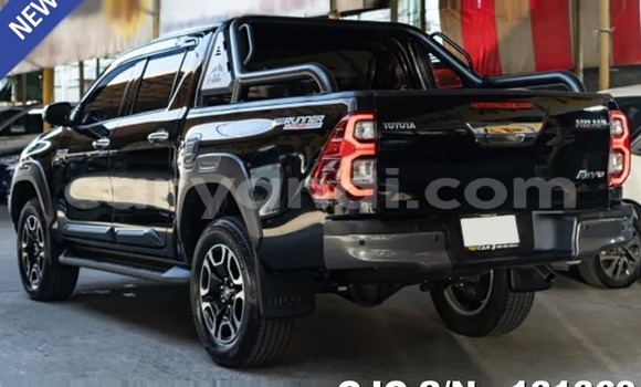 Buy Used Toyota Hiluxe Revo Black Car in Kabwe in Zambia Buy Used Toyota Hiluxe Revo Black Car in Kabwe in Zambia