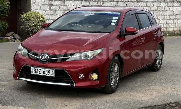 Buy Used Toyota Auris Red Car in Lusaka in Zambia