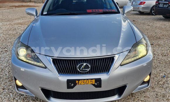 Tenga Tsaru Lexus IS Zvimwe Mota in Lusaka in Zambia