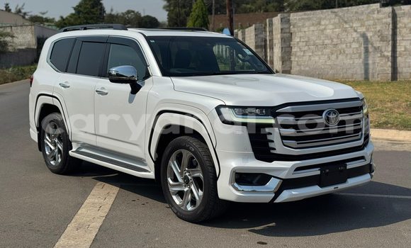 Acheter Occasion Voiture Toyota Land Cruiser Blanc à Lusaka, Zambie Acheter Occasion Voiture Toyota Land Cruiser Blanc à Lusaka, Zambie