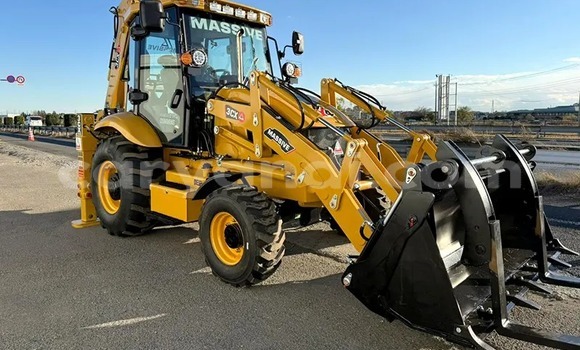 Acheter Neuf Utilitaire Caterpillar 120 Autre à Lusaka, Zambie