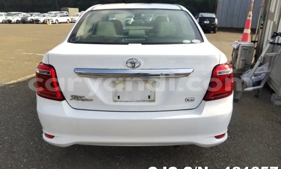 Acheter Occasion Voiture Toyota Corolla Blanc à Lusaka, Zambie Acheter Occasion Voiture Toyota Corolla Blanc à Lusaka, Zambie