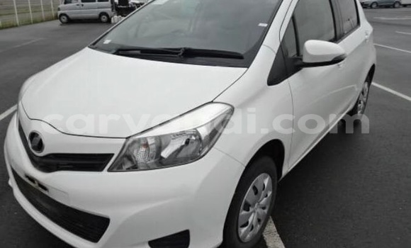 Buy Used Toyota Vitz White Car in Lusaka in Zambia