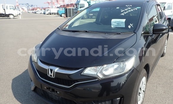 Buy Used Honda FIT White Car in Lusaka in Zambia Buy Used Honda FIT White Car in Lusaka in Zambia