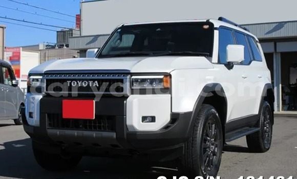 Buy New Toyota Land Cruiser White Car in Lusaka in Zambia Buy New Toyota Land Cruiser White Car in Lusaka in Zambia