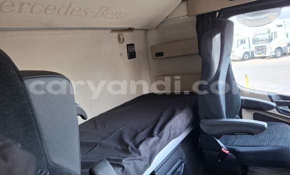 Buy Used Mercedes–Benz 2644 White Truck in Kitwe in Zambia Buy Used Mercedes–Benz 2644 White Truck in Kitwe in Zambia