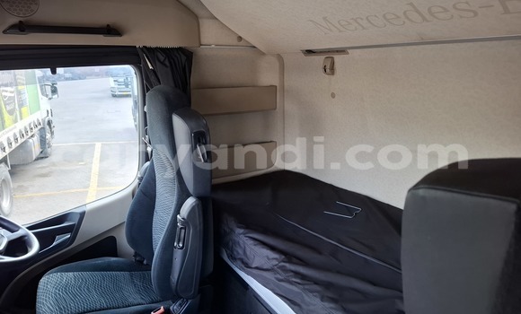 Buy Used Mercedes–Benz 2644 White Truck in Kitwe in Zambia Buy Used Mercedes–Benz 2644 White Truck in Kitwe in Zambia