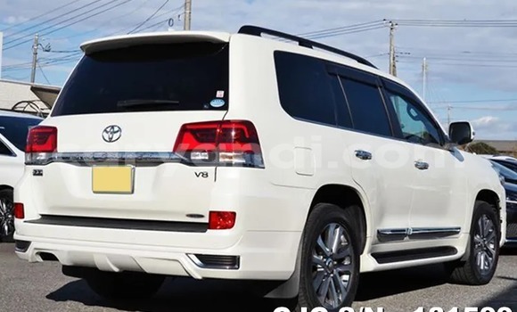 Buy Used Toyota Land Cruiser White Car in Lusaka in Zambia Buy Used Toyota Land Cruiser White Car in Lusaka in Zambia