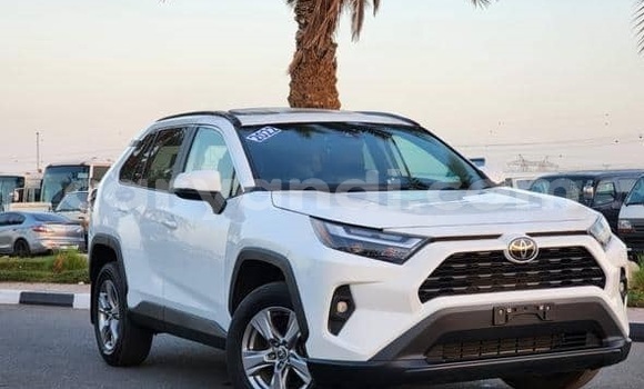 Buy Used Toyota RAV4 White Car in Lusaka in Zambia