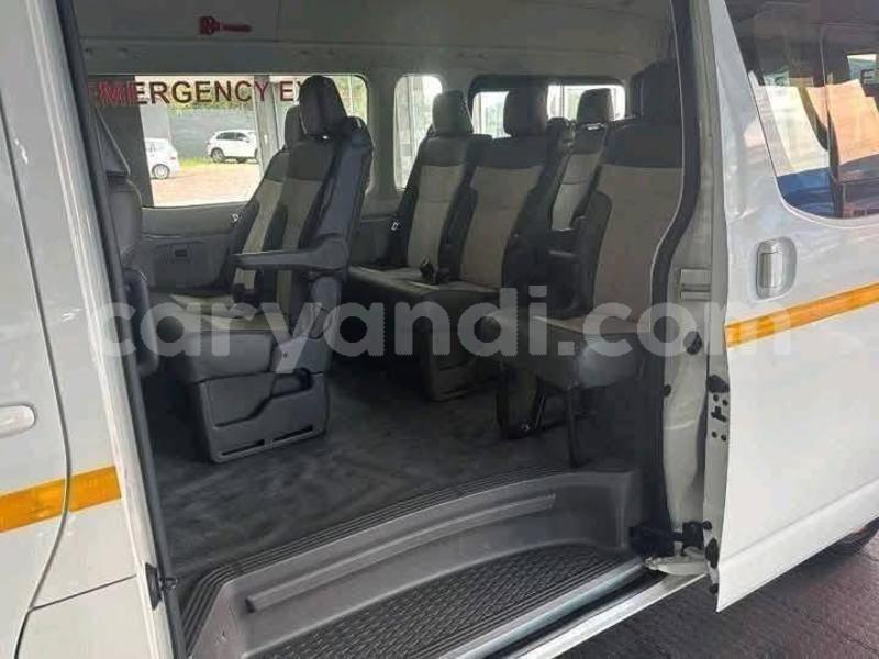 Big with watermark toyota hiace zambia lusaka 30952