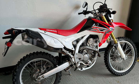 Tenga Tsaru Honda CRF 250L Zvimwe Bike in Chilanga in Lusaka Tenga Tsaru Honda CRF 250L Zvimwe Bike in Chilanga in Lusaka