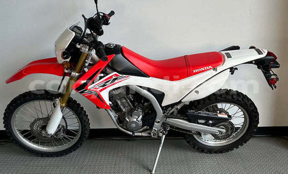 Tenga Tsaru Honda CRF 250L Zvimwe Bike in Chilanga in Lusaka Tenga Tsaru Honda CRF 250L Zvimwe Bike in Chilanga in Lusaka