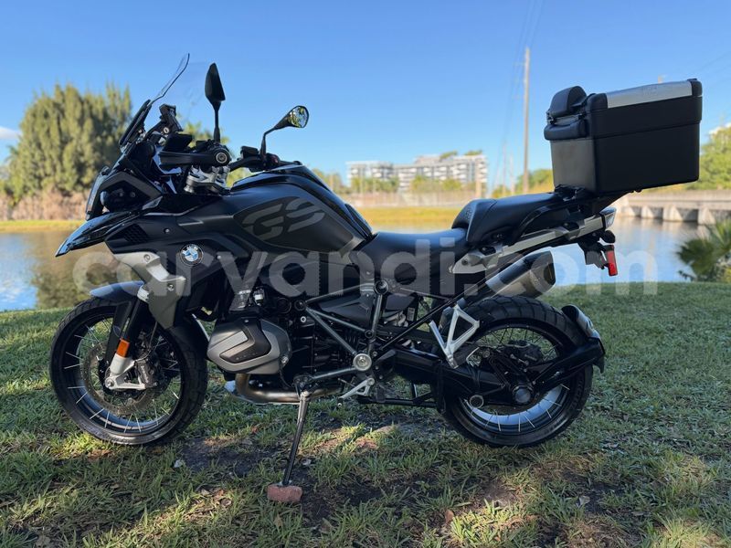 Big with watermark bmw gs r1200 lusaka chilanga 30956