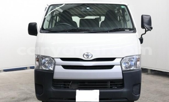 Buy Used Toyota Hiace White Car in Lusaka in Zambia