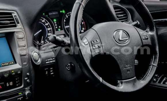 Buy Used Lexus IS White Car in Lusaka in Zambia Buy Used Lexus IS White Car in Lusaka in Zambia