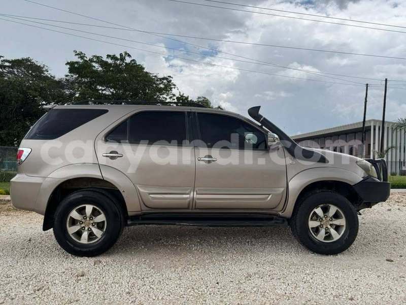Big with watermark toyota fortuner zambia lusaka 30963