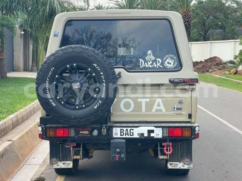 Big with watermark toyota land cruiser prado zambia lusaka 30971