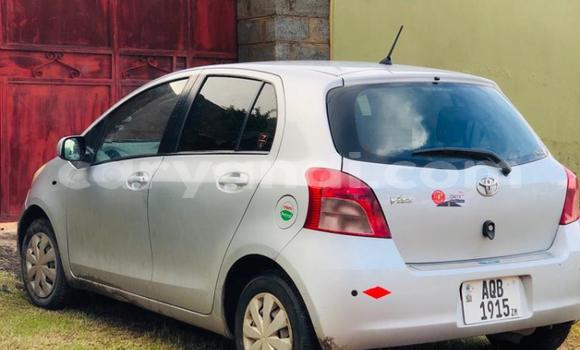 Nunua Ilio tumika Toyota Vitz Fedha Gari ndani ya Ndola nchini Zambia Nunua Ilio tumika Toyota Vitz Fedha Gari ndani ya Ndola nchini Zambia