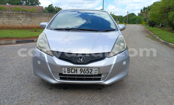 Nunua Ilio tumika Honda FIT Fedha Gari ndani ya Ndola nchini Zambia Nunua Ilio tumika Honda FIT Fedha Gari ndani ya Ndola nchini Zambia