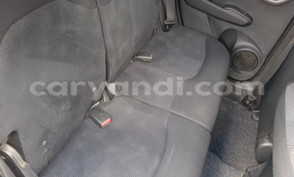 Nunua Ilio tumika Honda FIT Fedha Gari ndani ya Ndola nchini Zambia Nunua Ilio tumika Honda FIT Fedha Gari ndani ya Ndola nchini Zambia