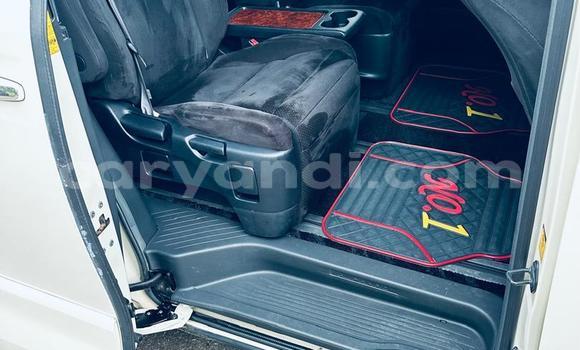 Buy New Toyota Alphard White Car in Kitwe in Zambia Buy New Toyota Alphard White Car in Kitwe in Zambia