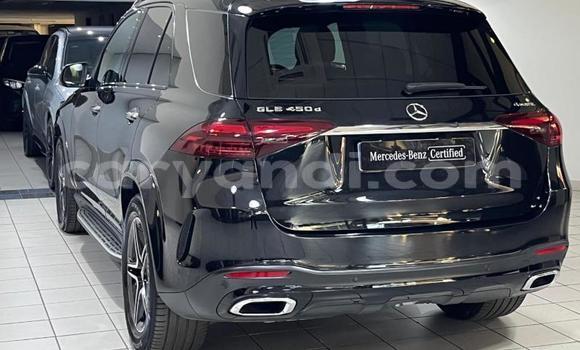 Tenga Tsaru Mercedes‒Benz GLE Nhema Mota in Lusaka in Zambia Tenga Tsaru Mercedes‒Benz GLE Nhema Mota in Lusaka in Zambia