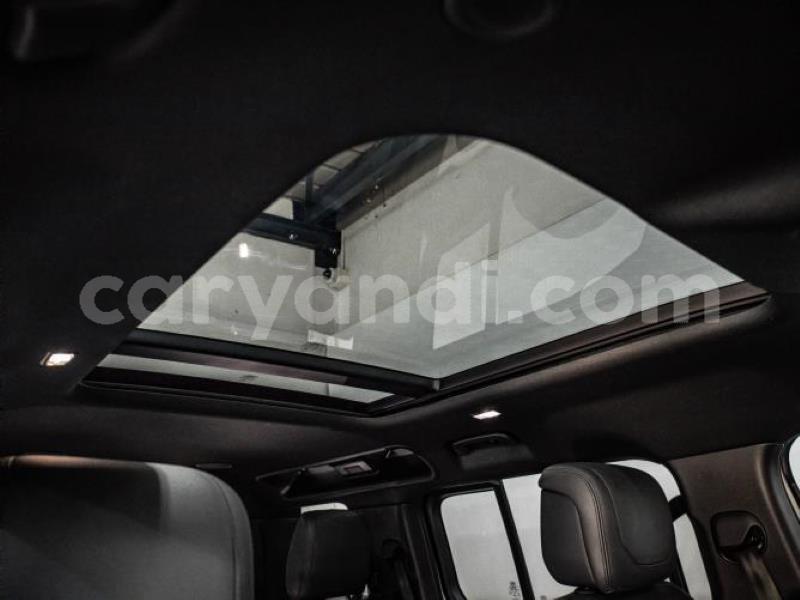 Big with watermark land rover defender zambia lusaka 30988