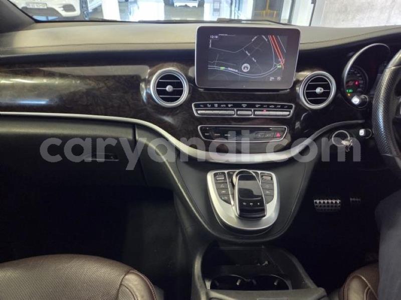 Big with watermark mercedes benz v klasse zambia lusaka 30990